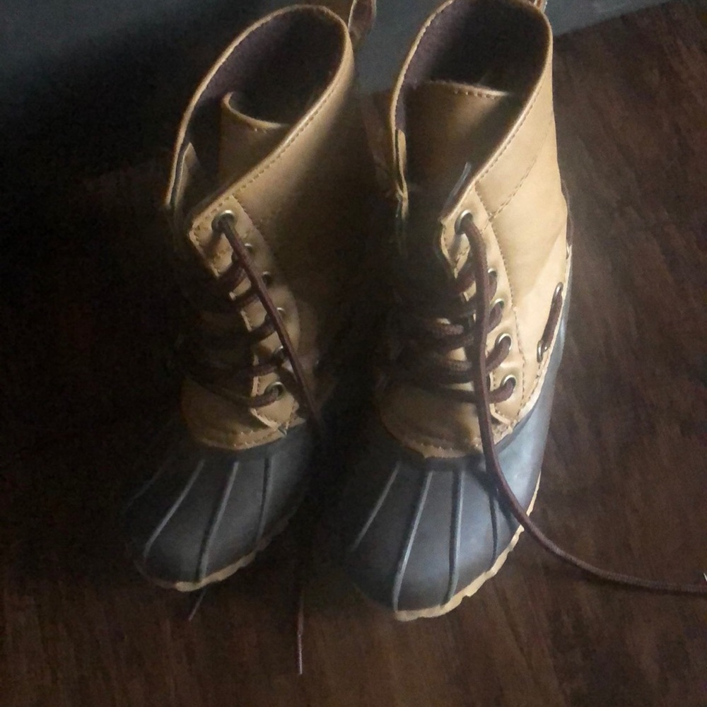 Cute kids rain/snow boots